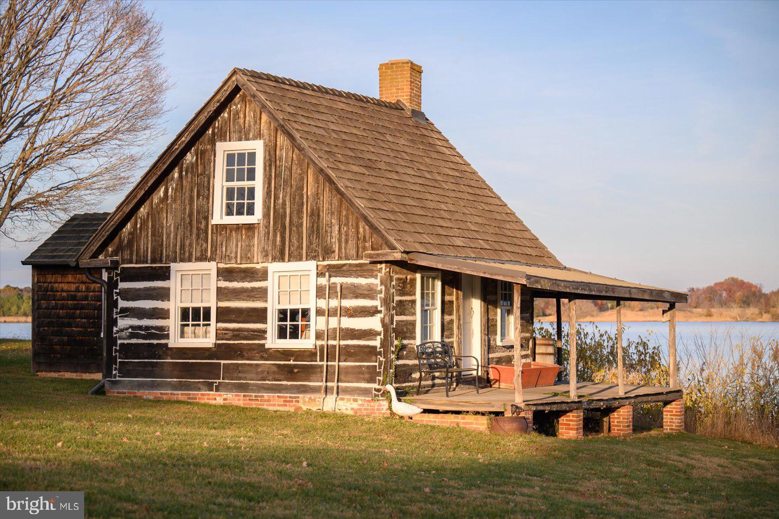 EASTERN NECK - Farm