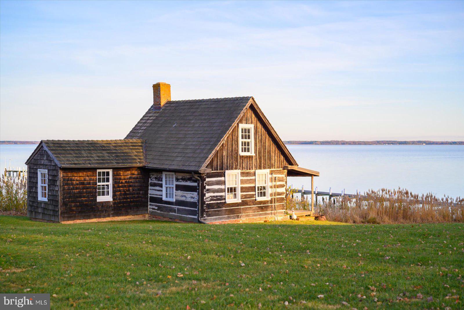 EASTERN NECK - Farm