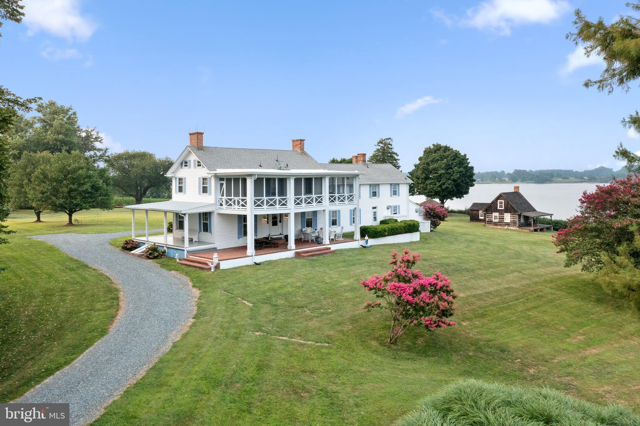 EASTERN NECK - Farm