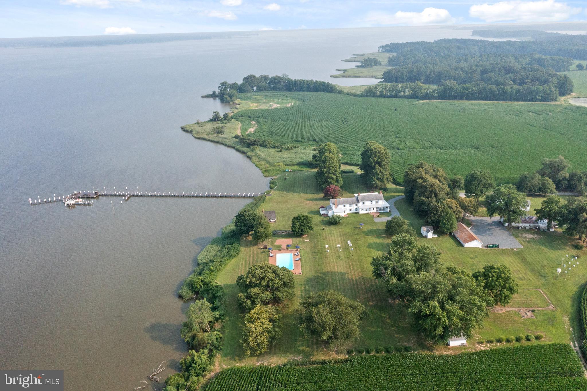 EASTERN NECK - Farm