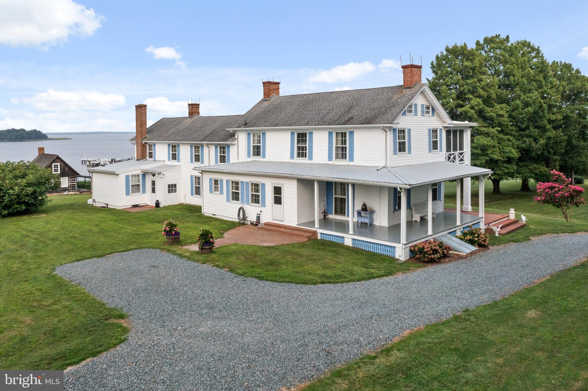 EASTERN NECK - Farm