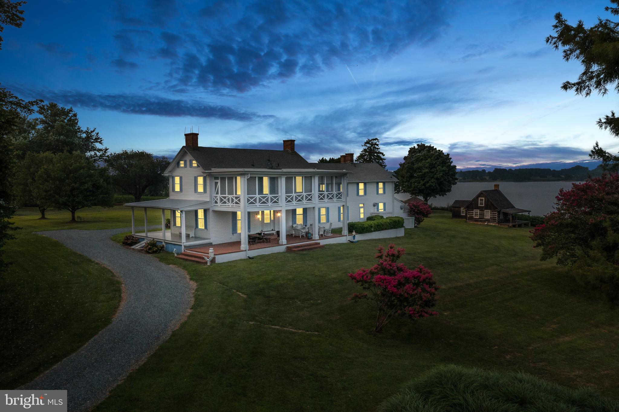 EASTERN NECK - Farm