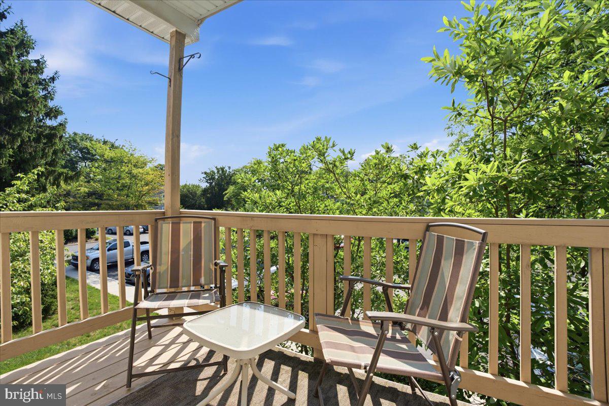 VILLAGE SHIRES - Residential
