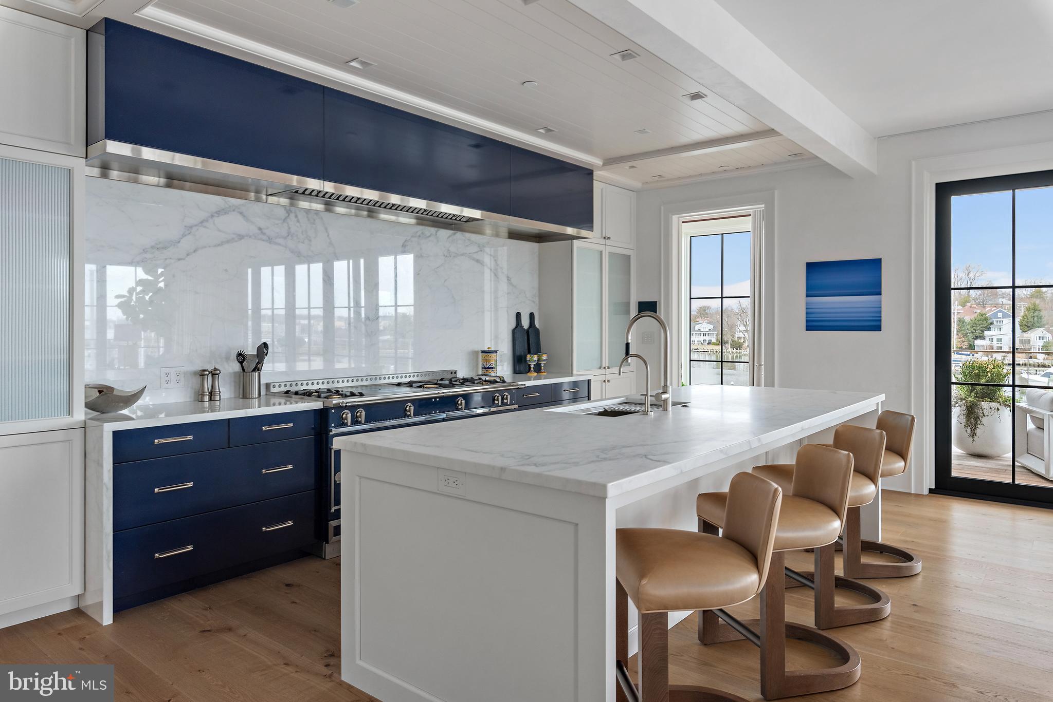 EASTPORT - Residential