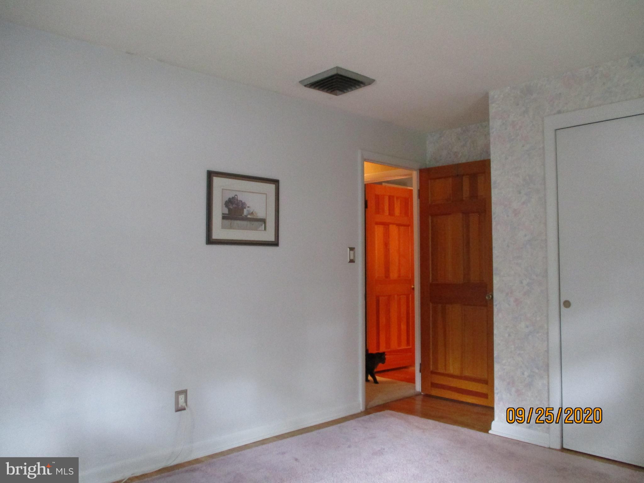 ARLINGTON PARK - Residential