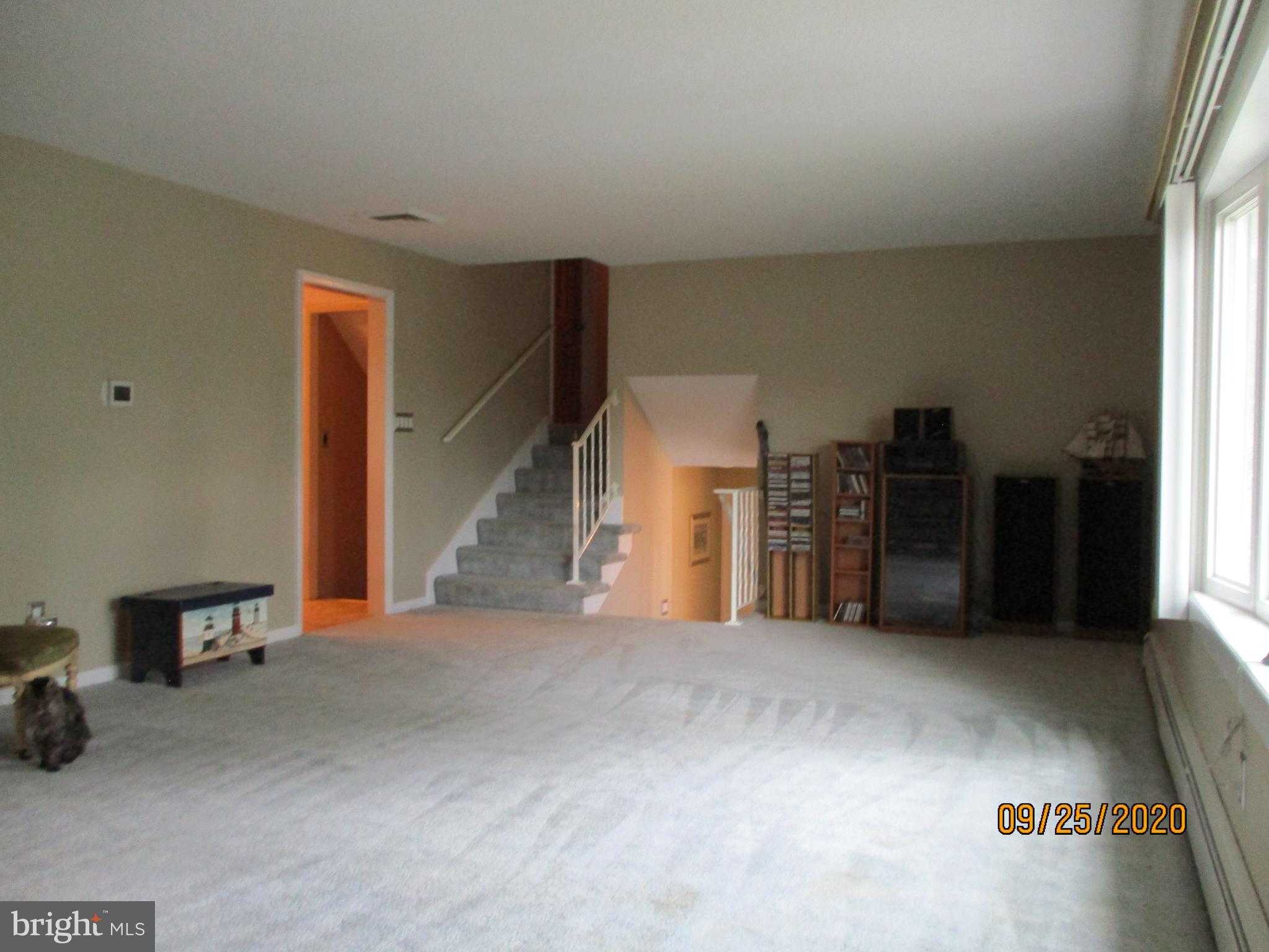 ARLINGTON PARK - Residential