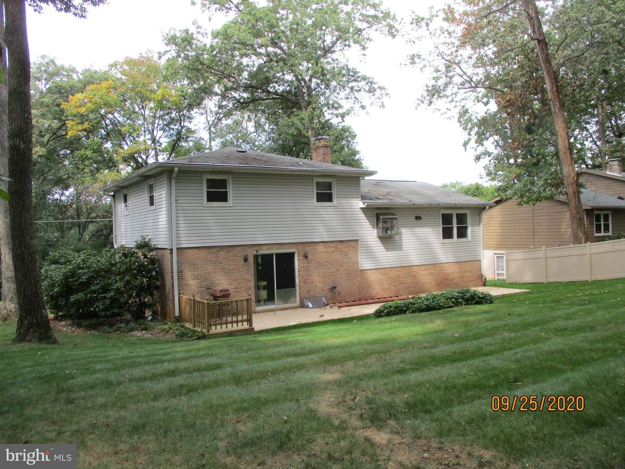 ARLINGTON PARK - Residential