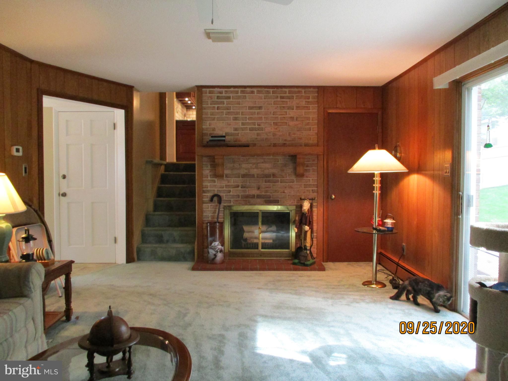 ARLINGTON PARK - Residential