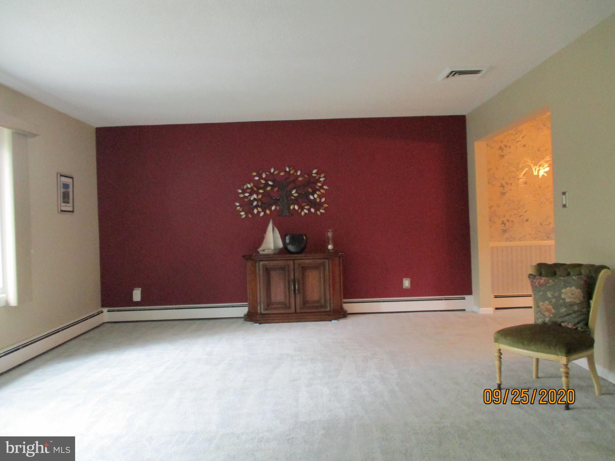 ARLINGTON PARK - Residential