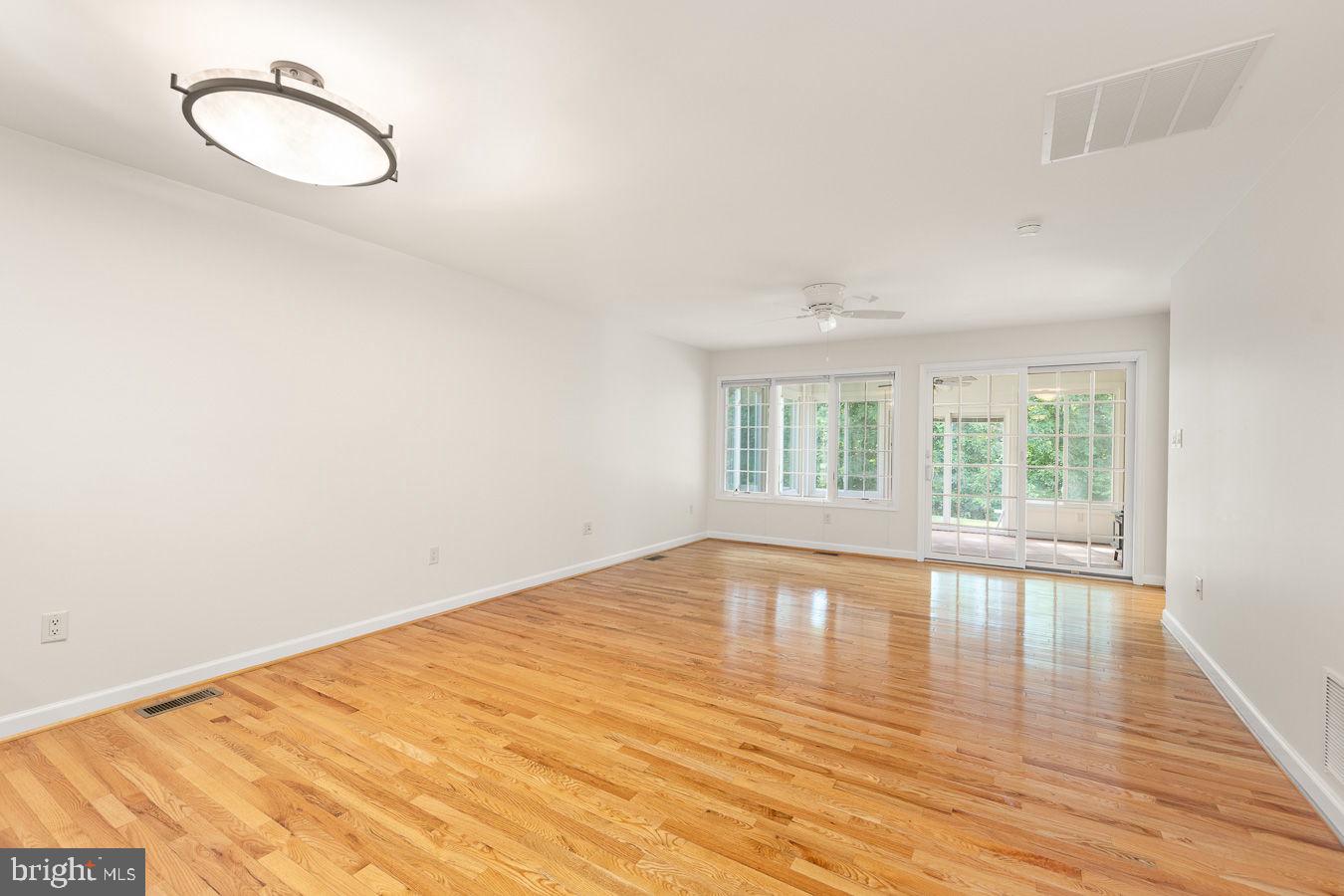 STONY POINTE - Residential