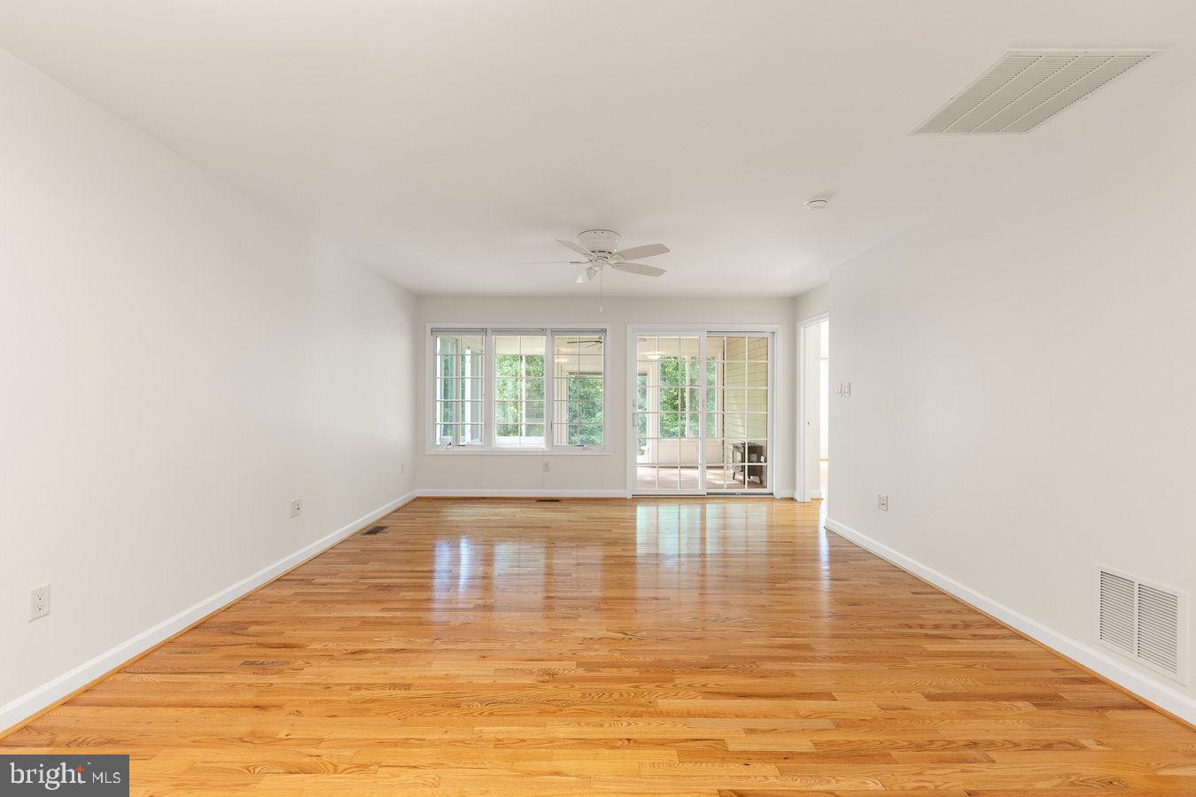 STONY POINTE - Residential