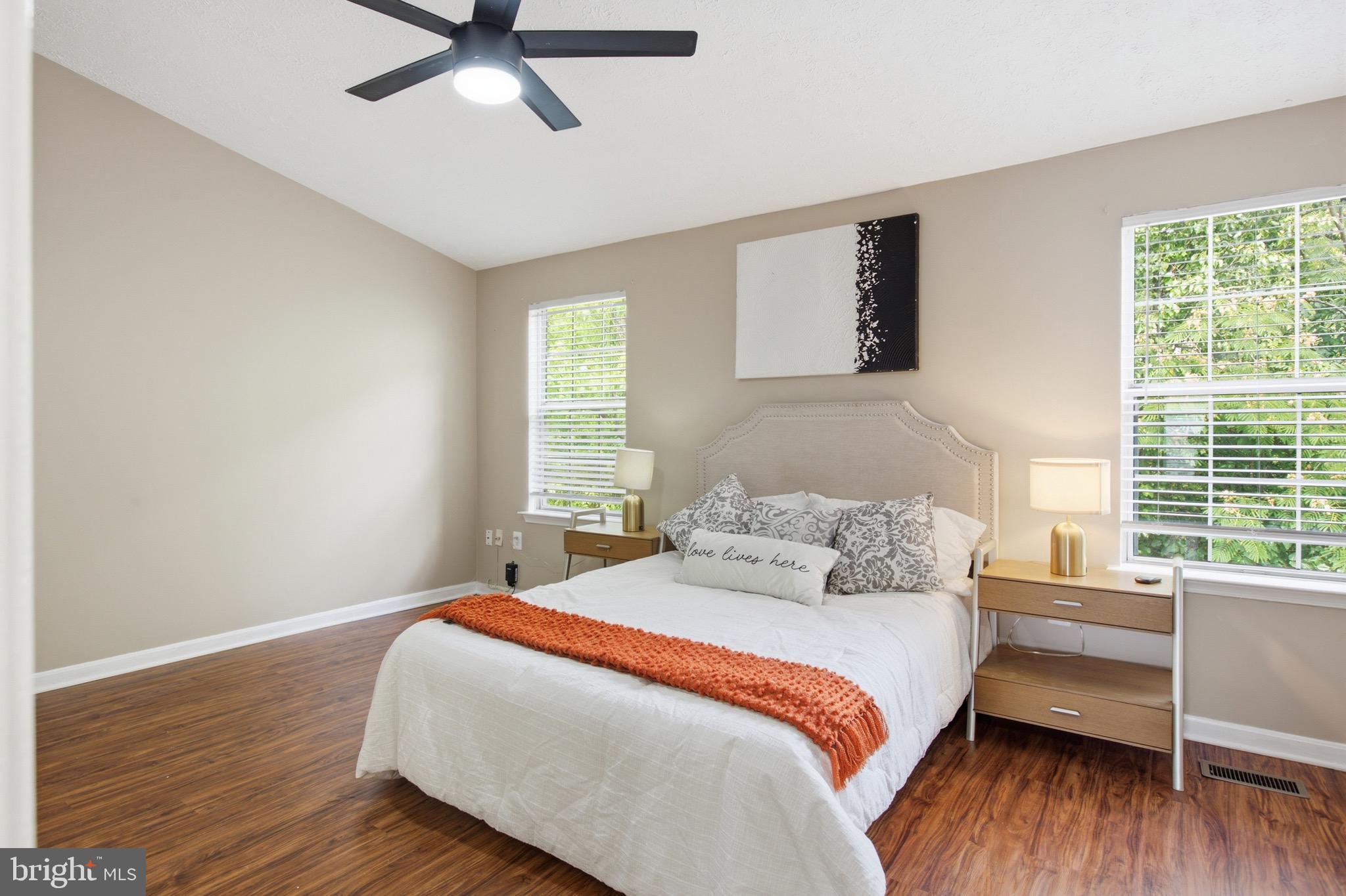 GLEN ORA PLAT FIFTEEN - Residential