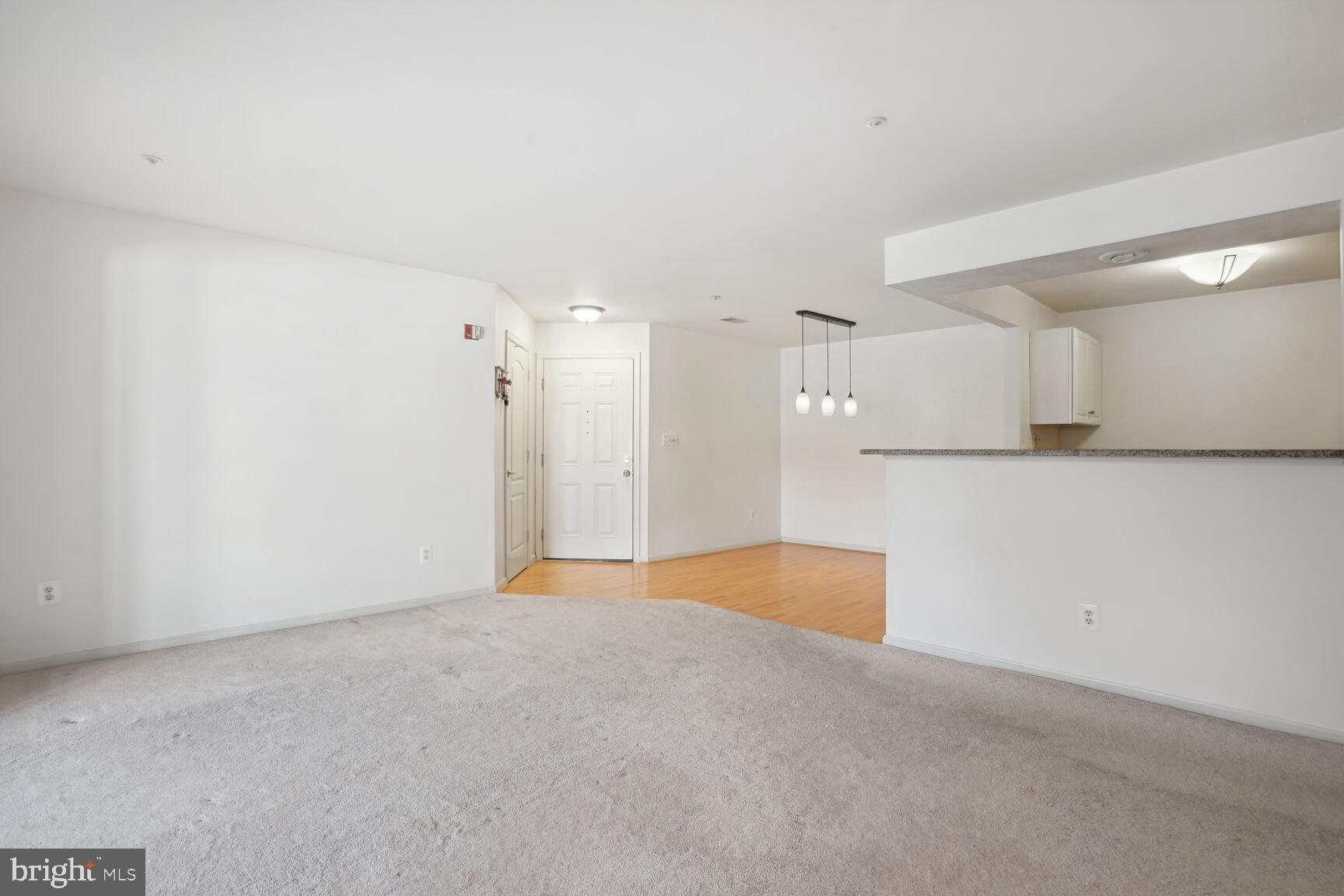 CARDINAL PLACE - Residential
