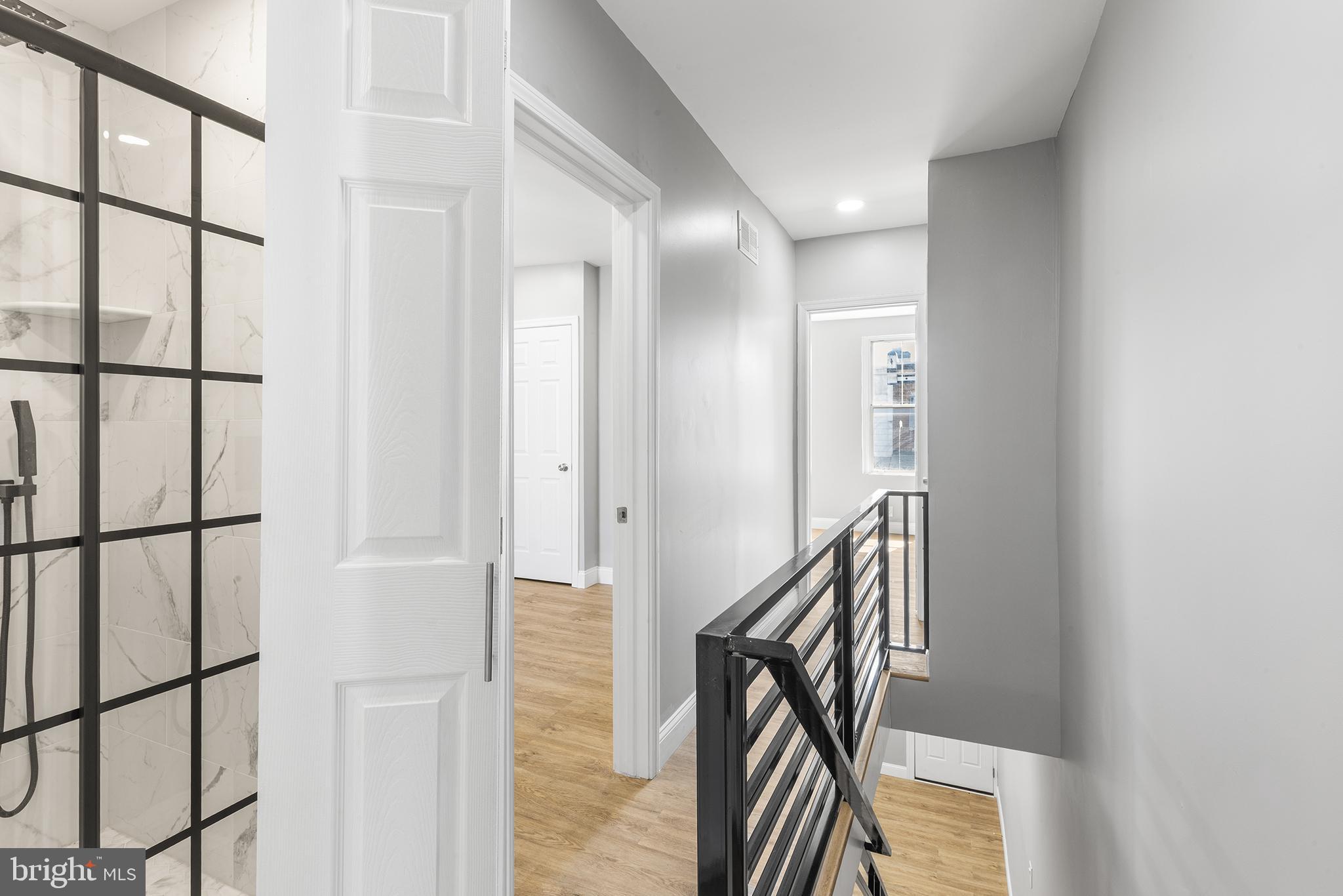 LOWER MOYAMENSING - Residential