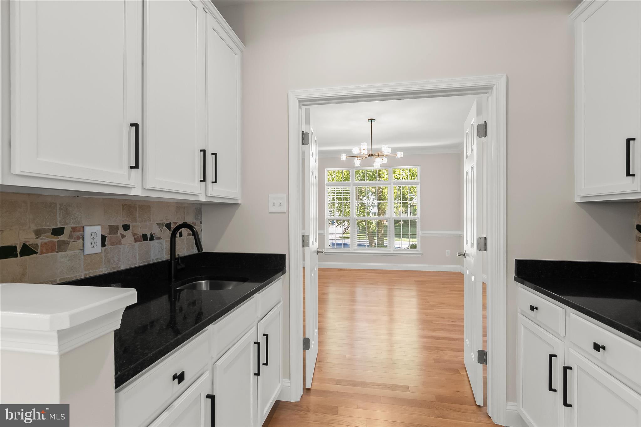 RIVER HILL - Residential