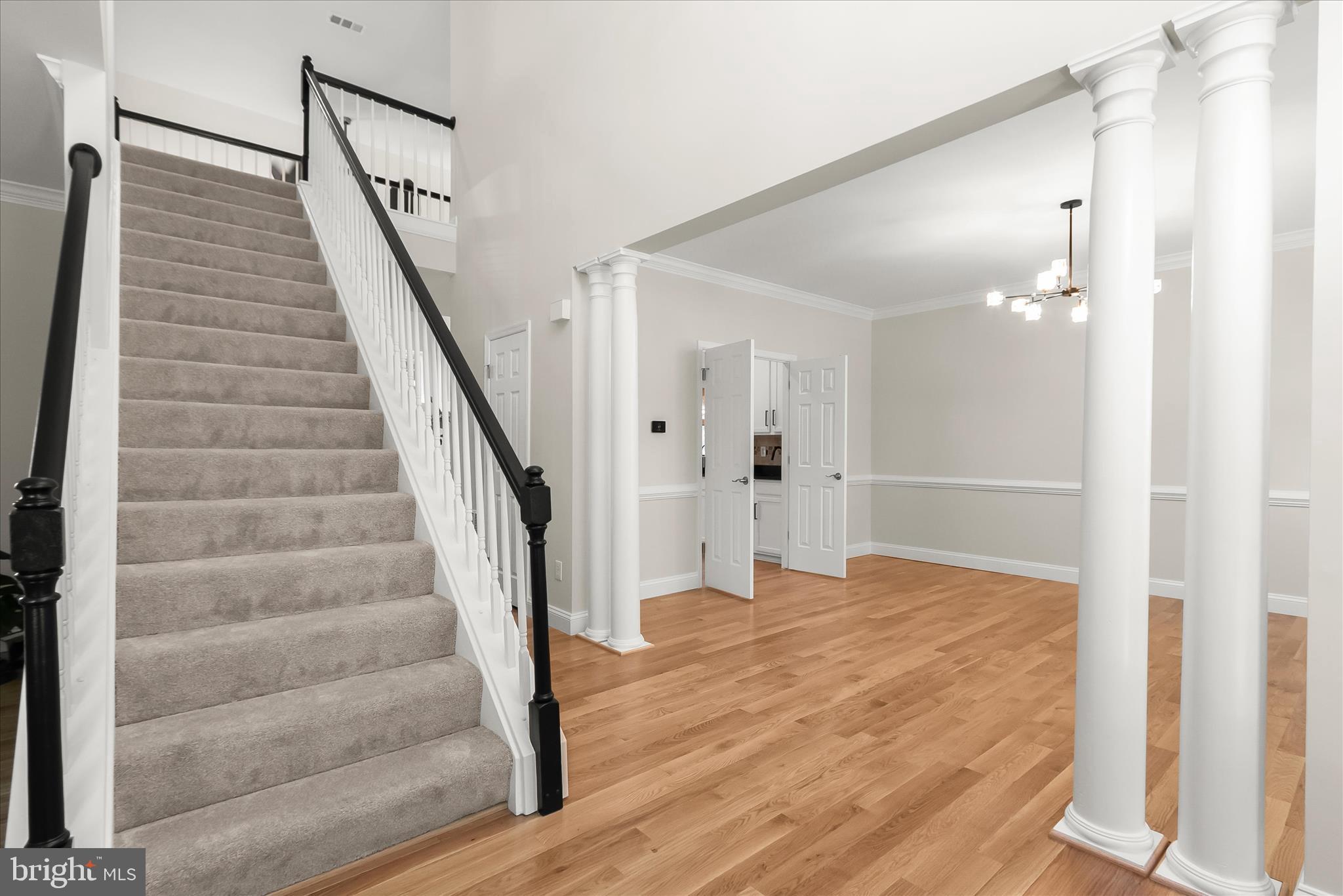RIVER HILL - Residential