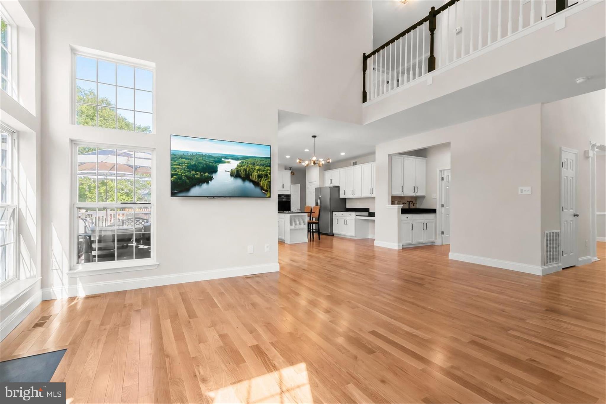 RIVER HILL - Residential