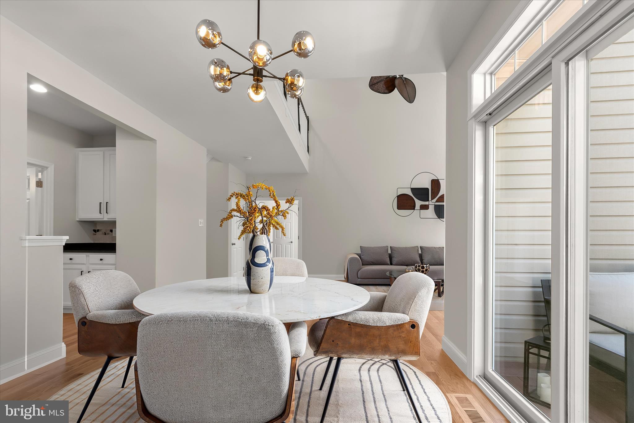 RIVER HILL - Residential