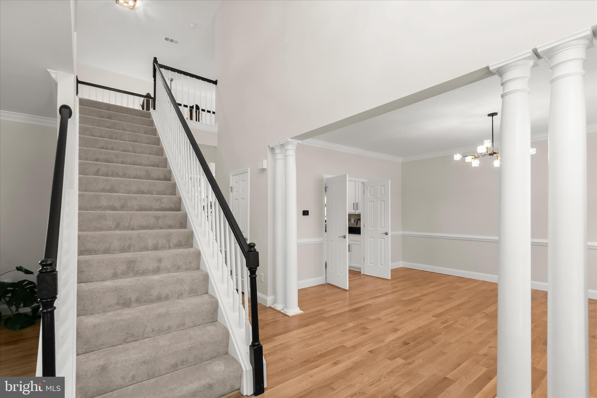 RIVER HILL - Residential