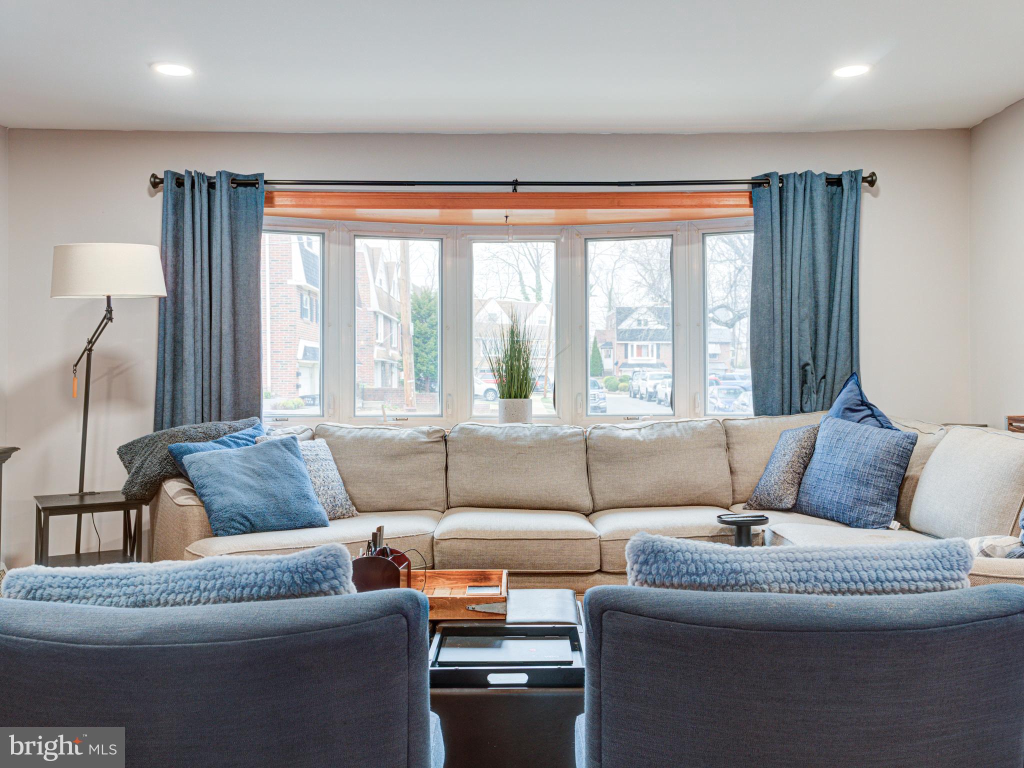SOMERTON - Residential