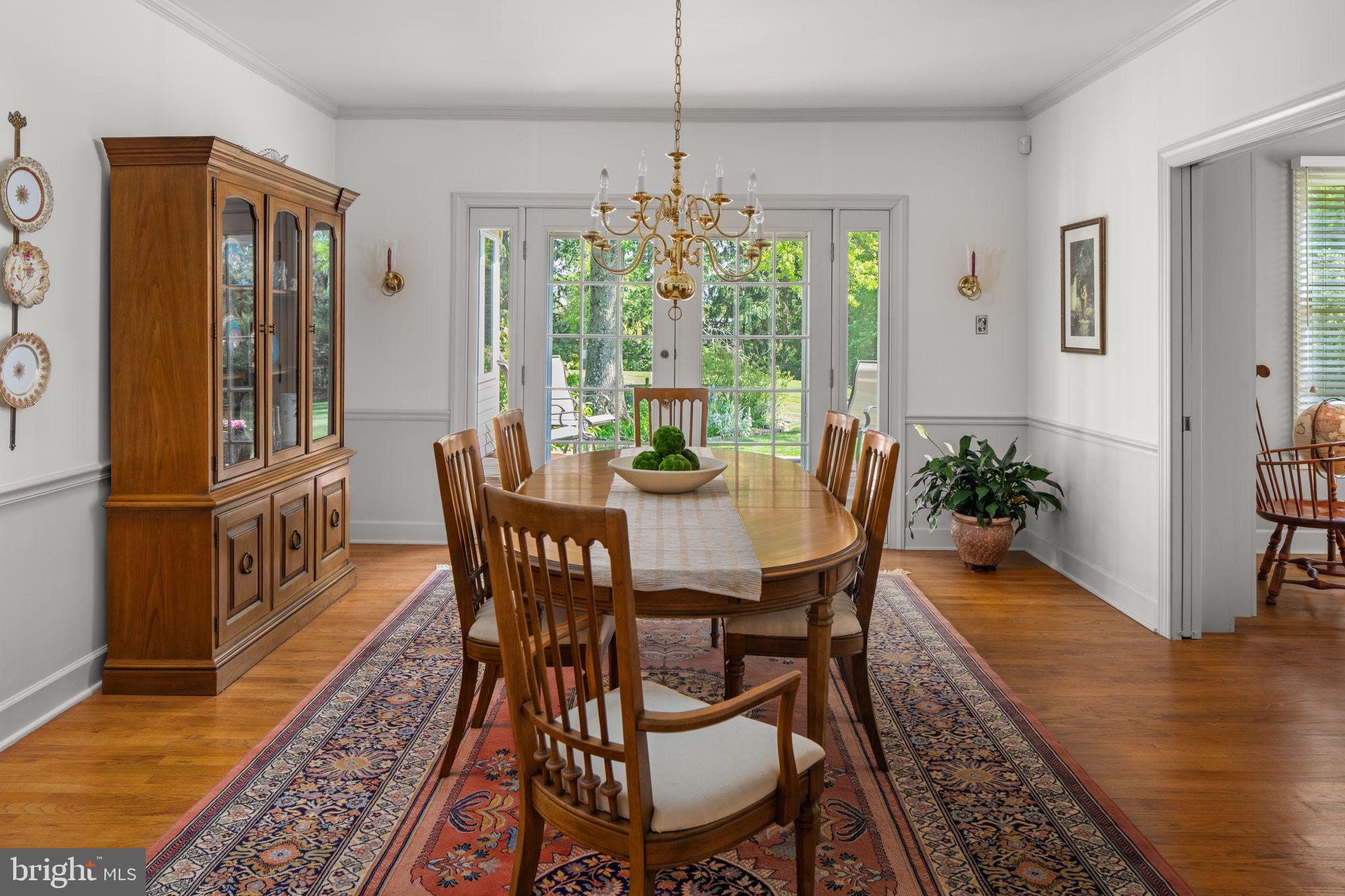 PEBBLE HILL - Residential