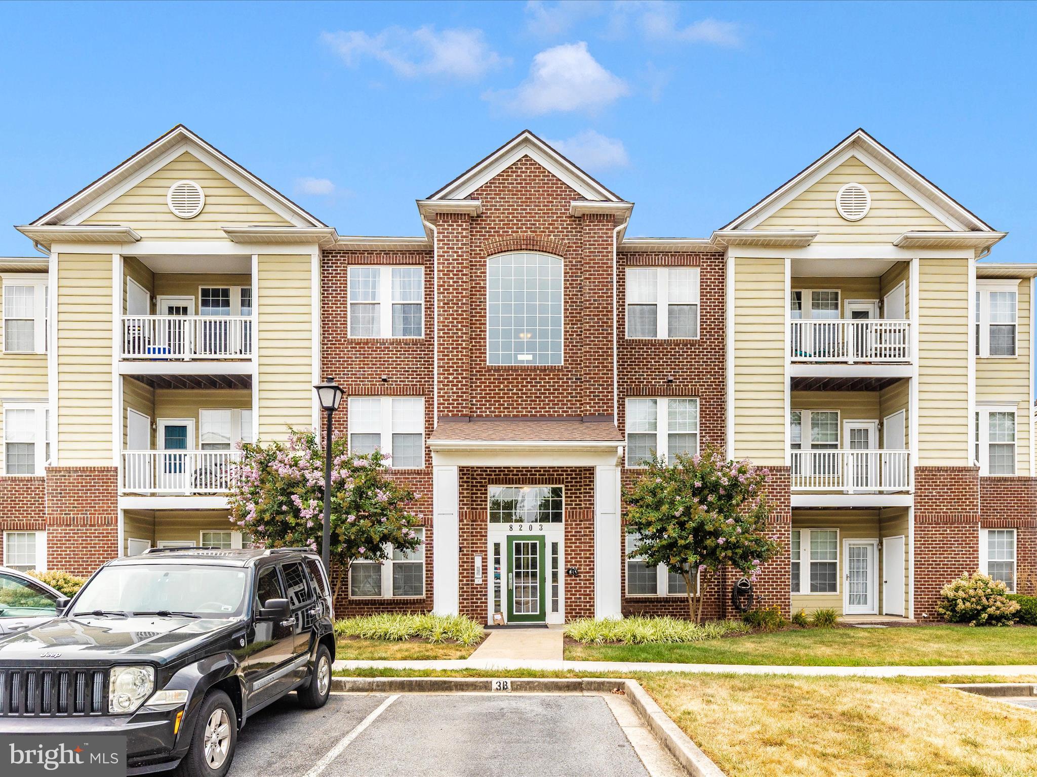 WATERSIDE - Residential