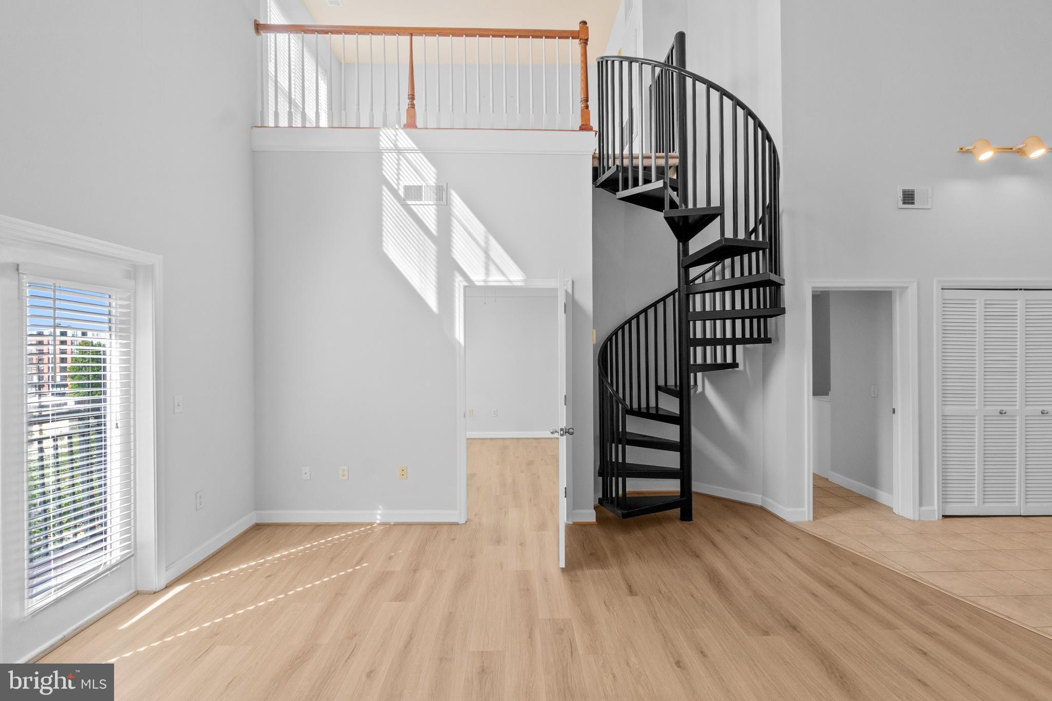 FITZ AT ROCKVILLE TOWN C - Residential