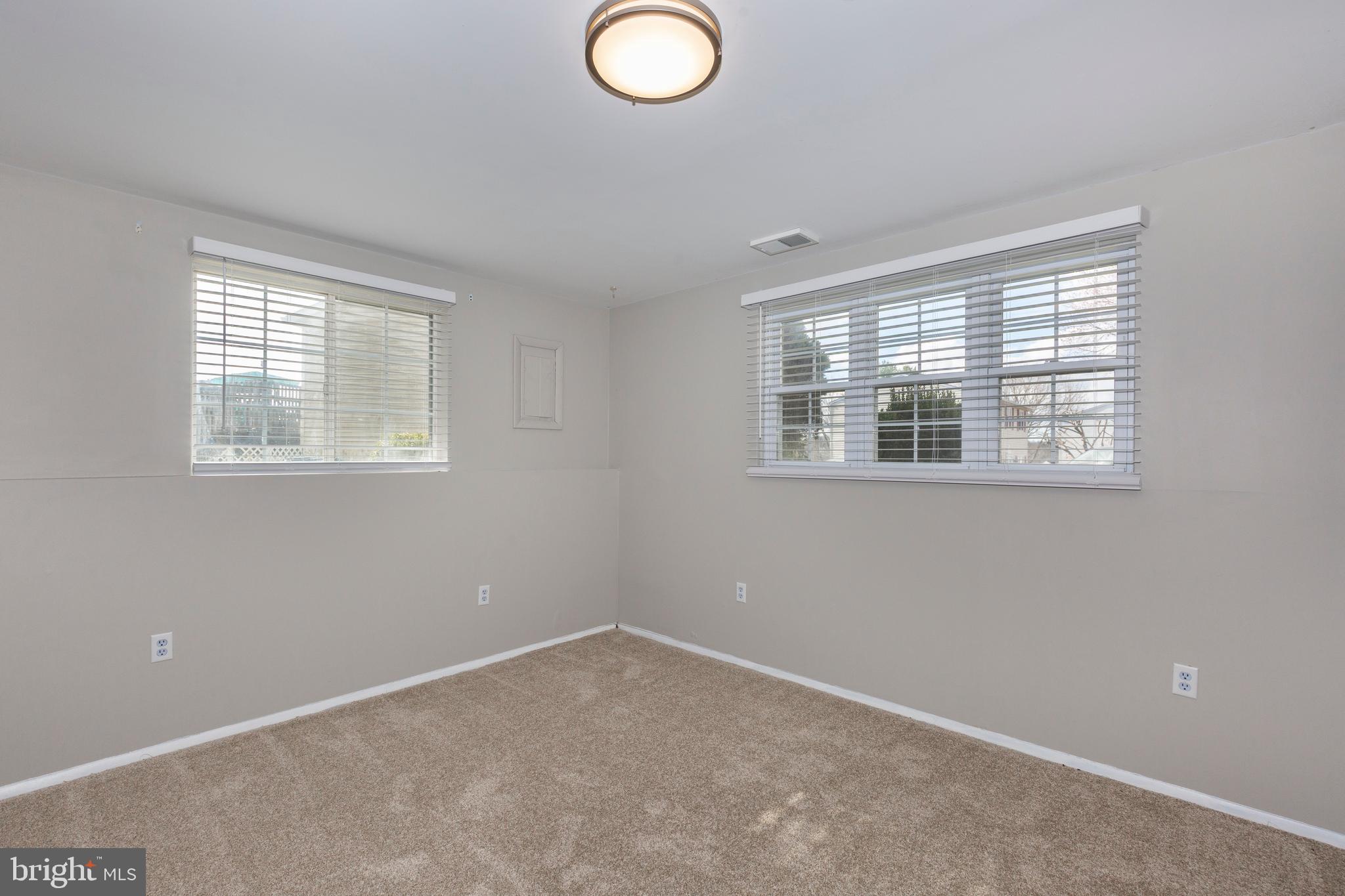 AUTUMN RIDGE - Residential