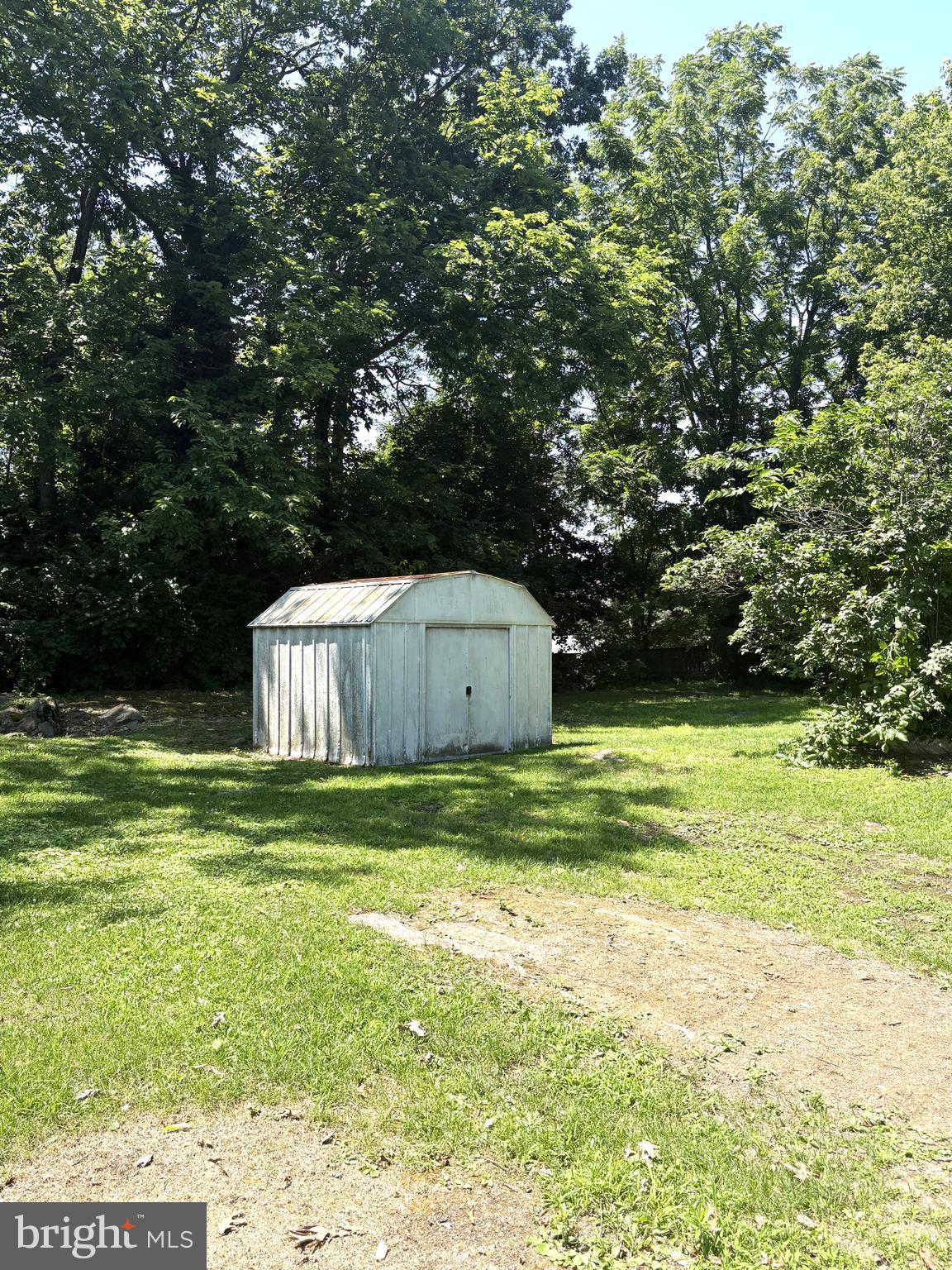 SOUTH MIDDLETON - Residential