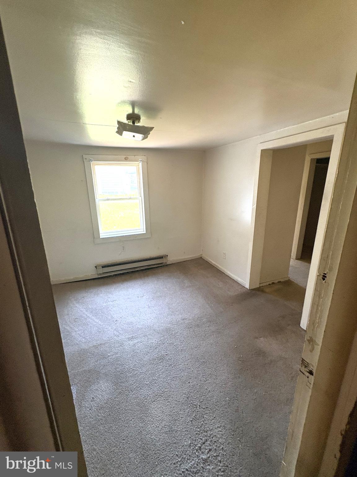 SOUTH MIDDLETON - Residential