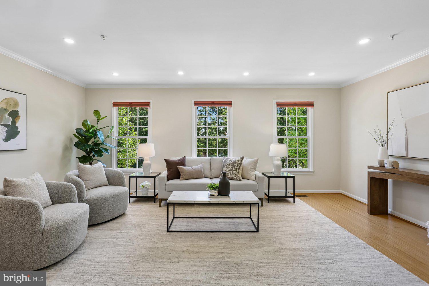 KENTLANDS - Residential