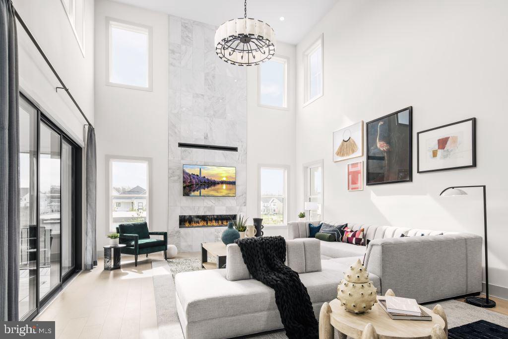 MT. PROSPECT - Residential