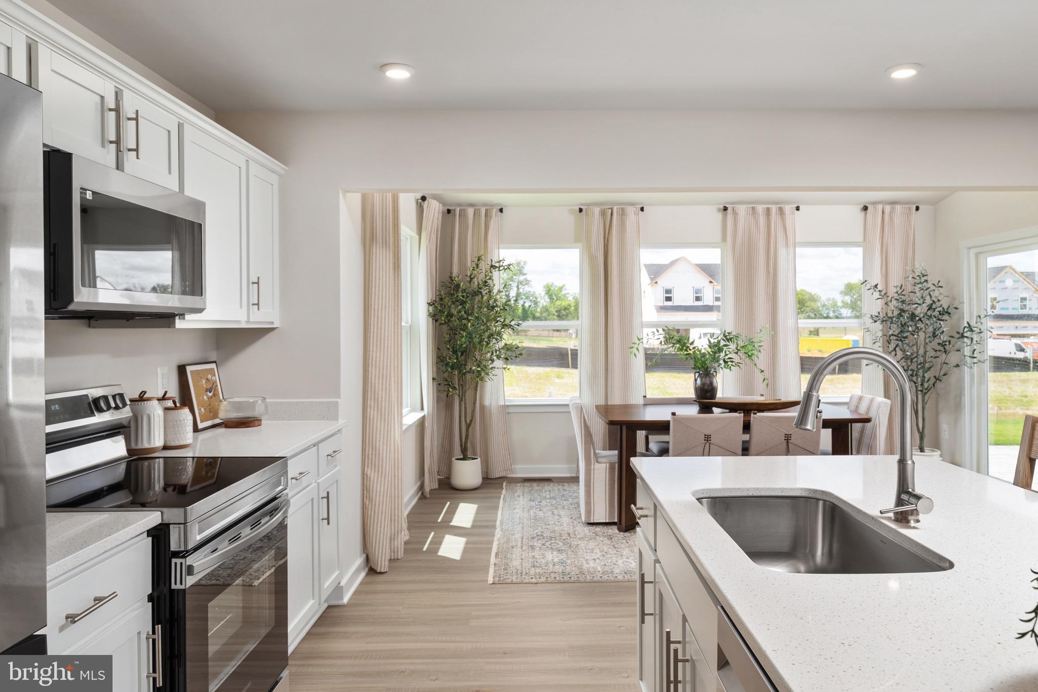HUNTWELL WEST - Residential