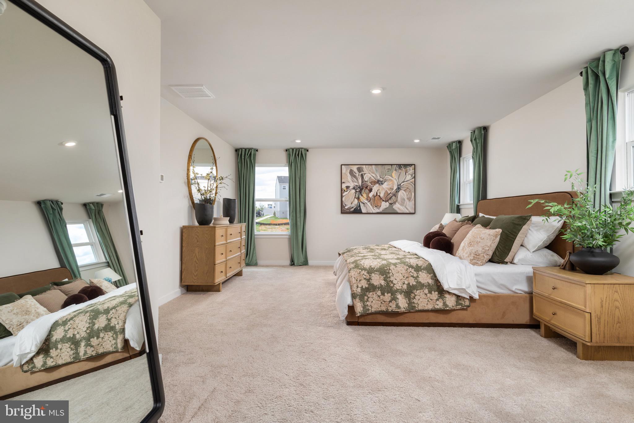 HUNTWELL WEST - Residential