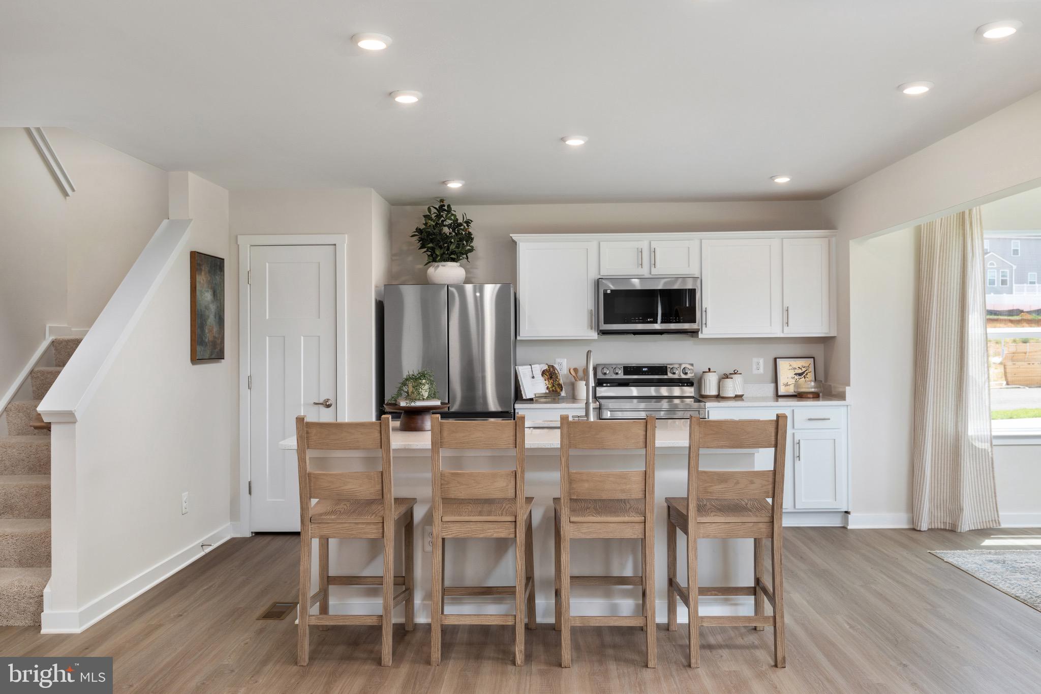 HUNTWELL WEST - Residential