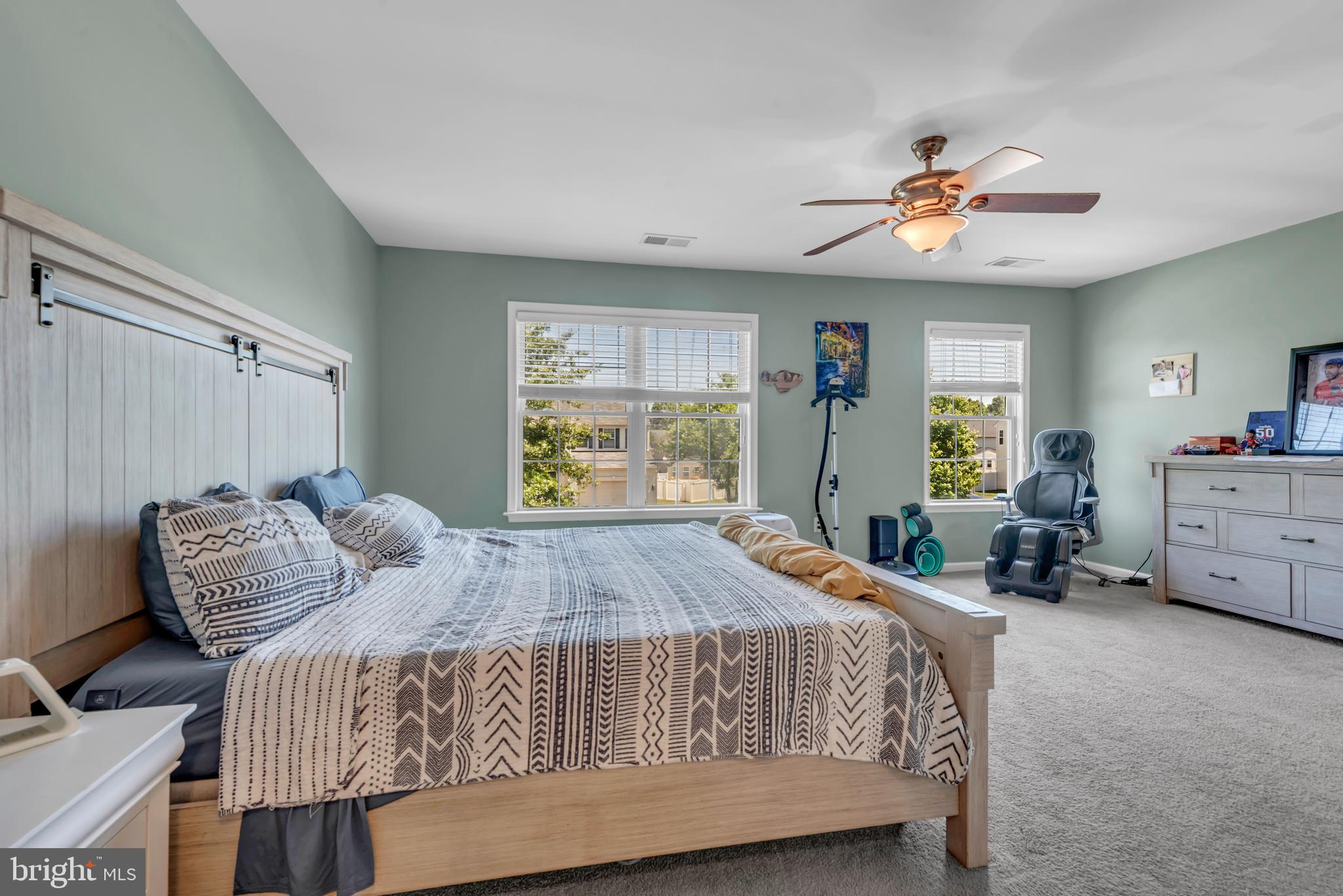 NORTH BROOK - Residential