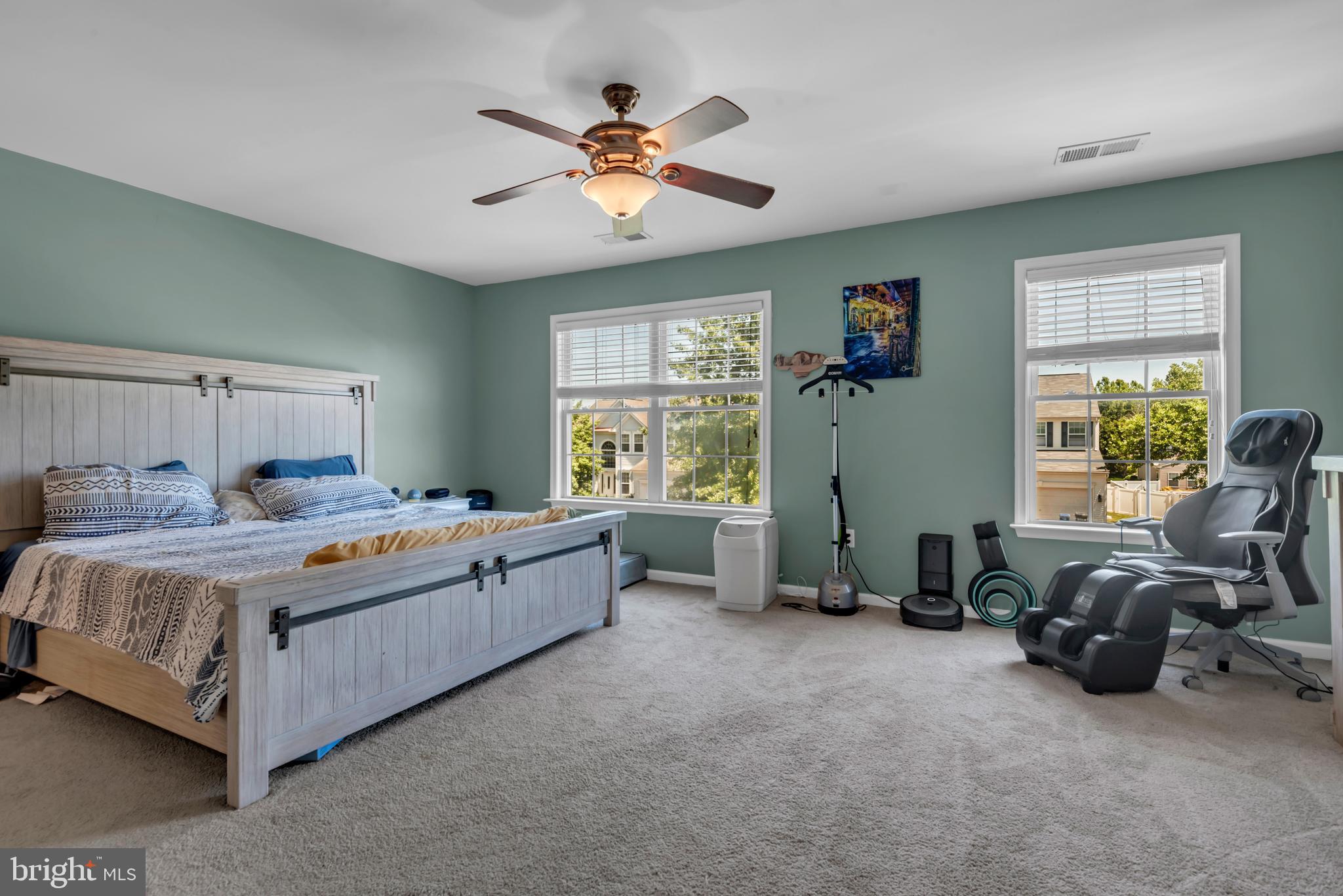 NORTH BROOK - Residential