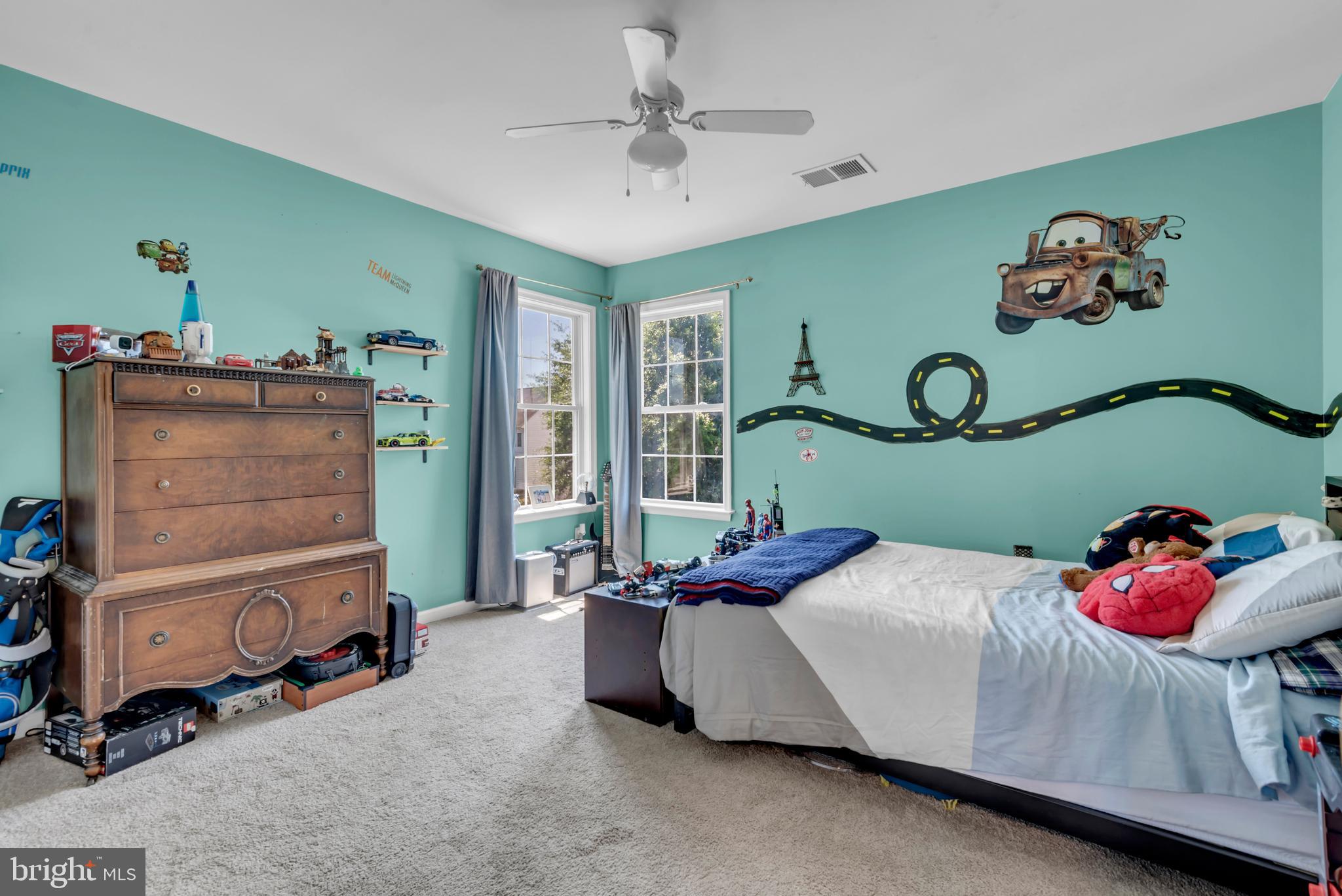 NORTH BROOK - Residential
