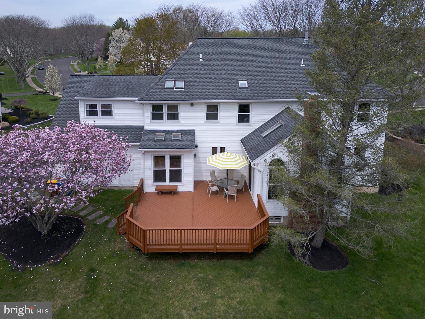 BROOKFIELD - Residential