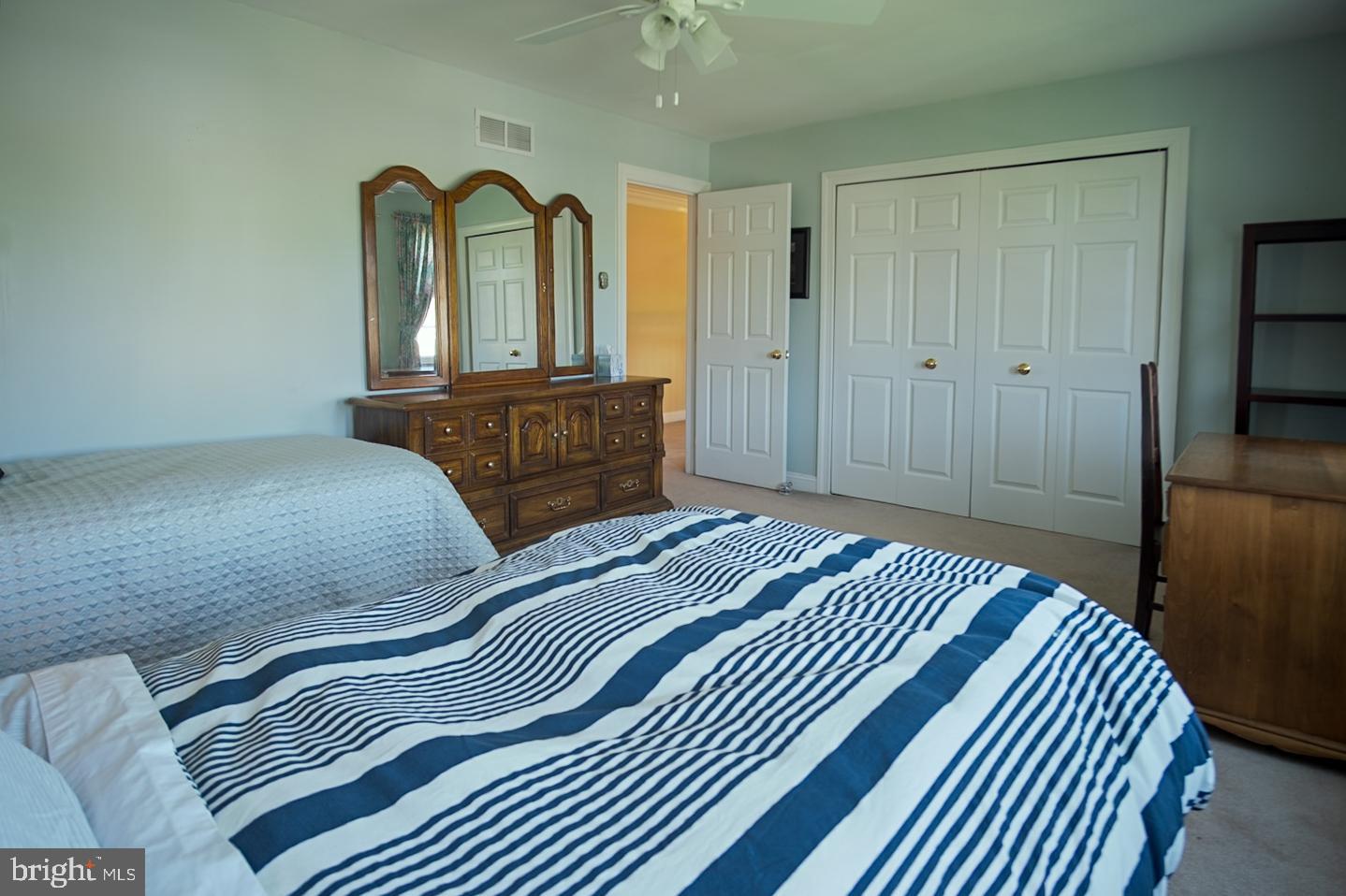 BROOKFIELD - Residential
