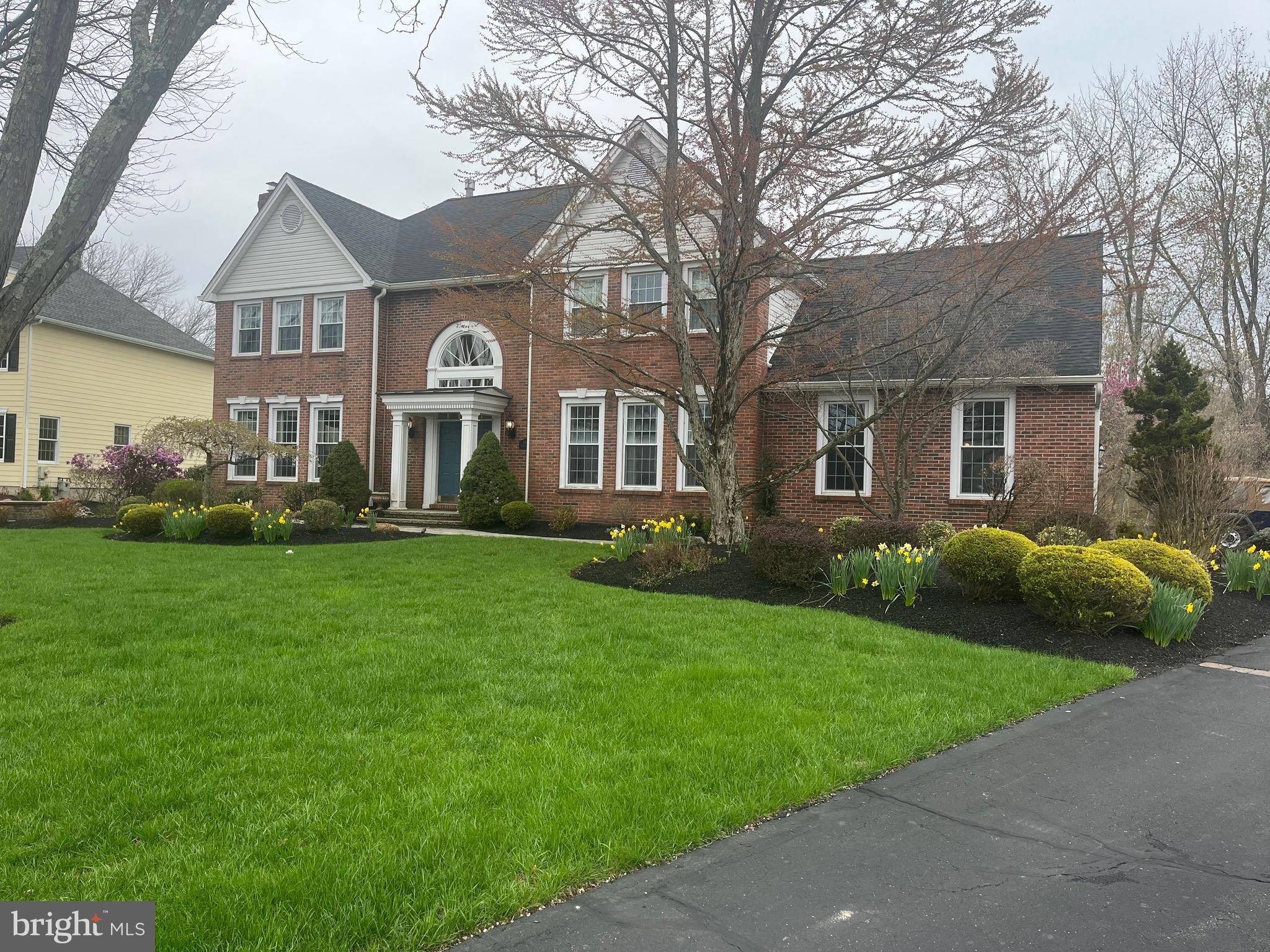 BROOKFIELD - Residential