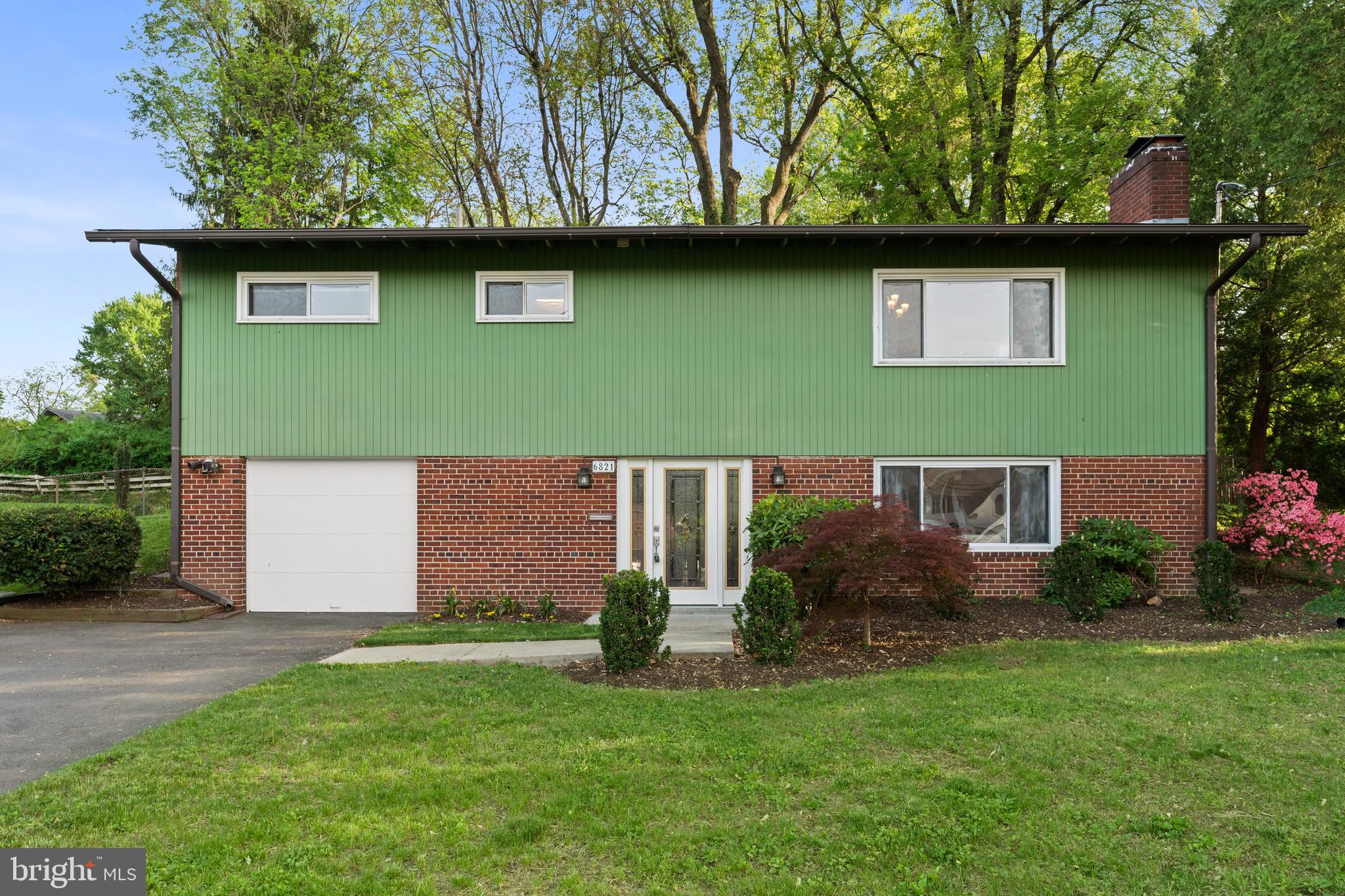 ROSEMONT - Residential