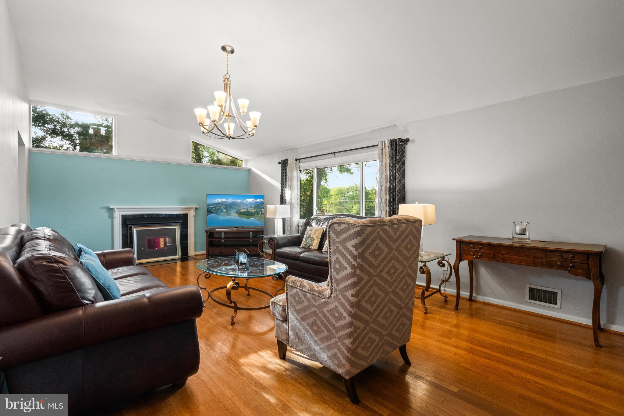 ROSEMONT - Residential