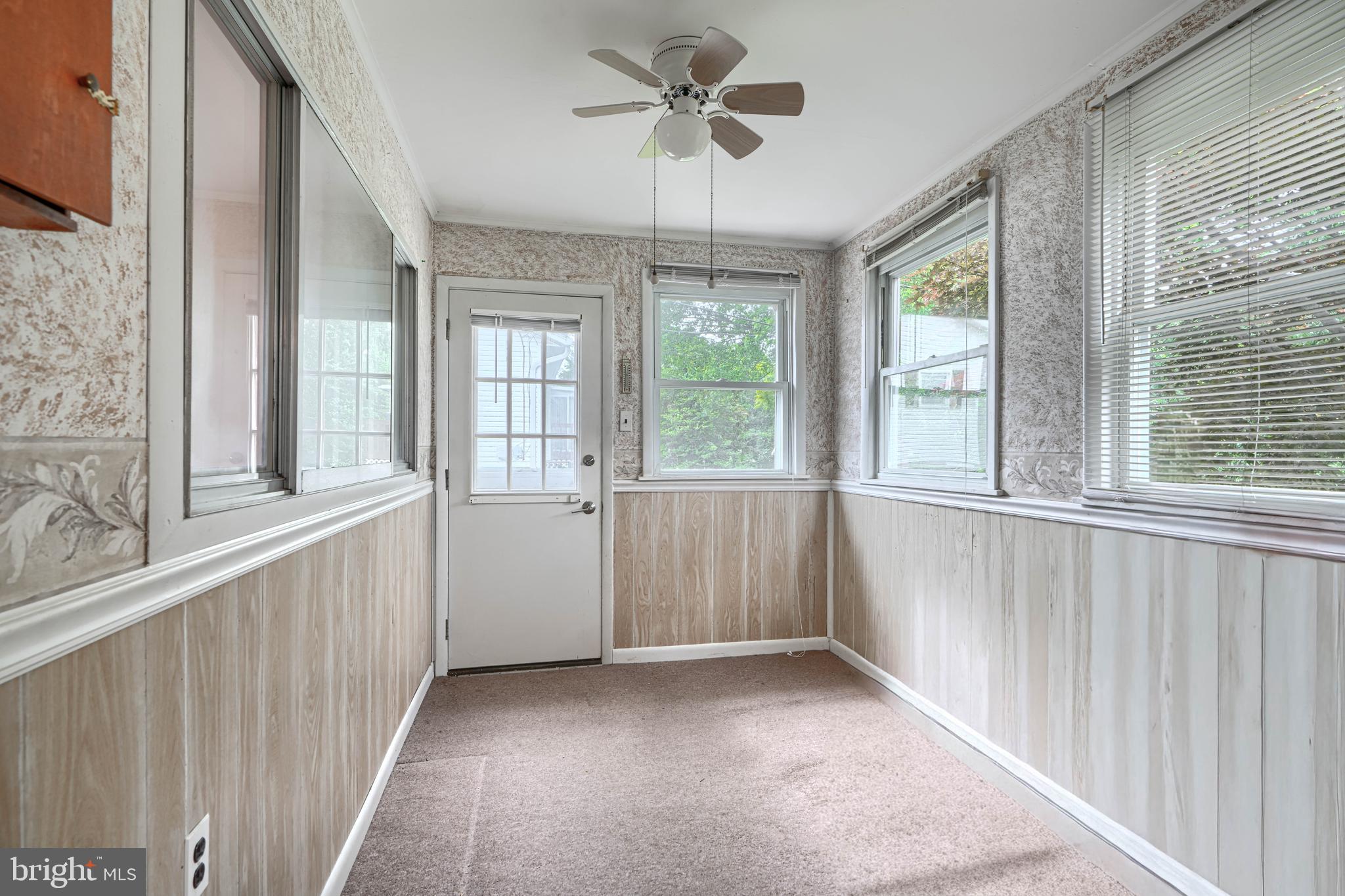 EDGE MEAD - Residential