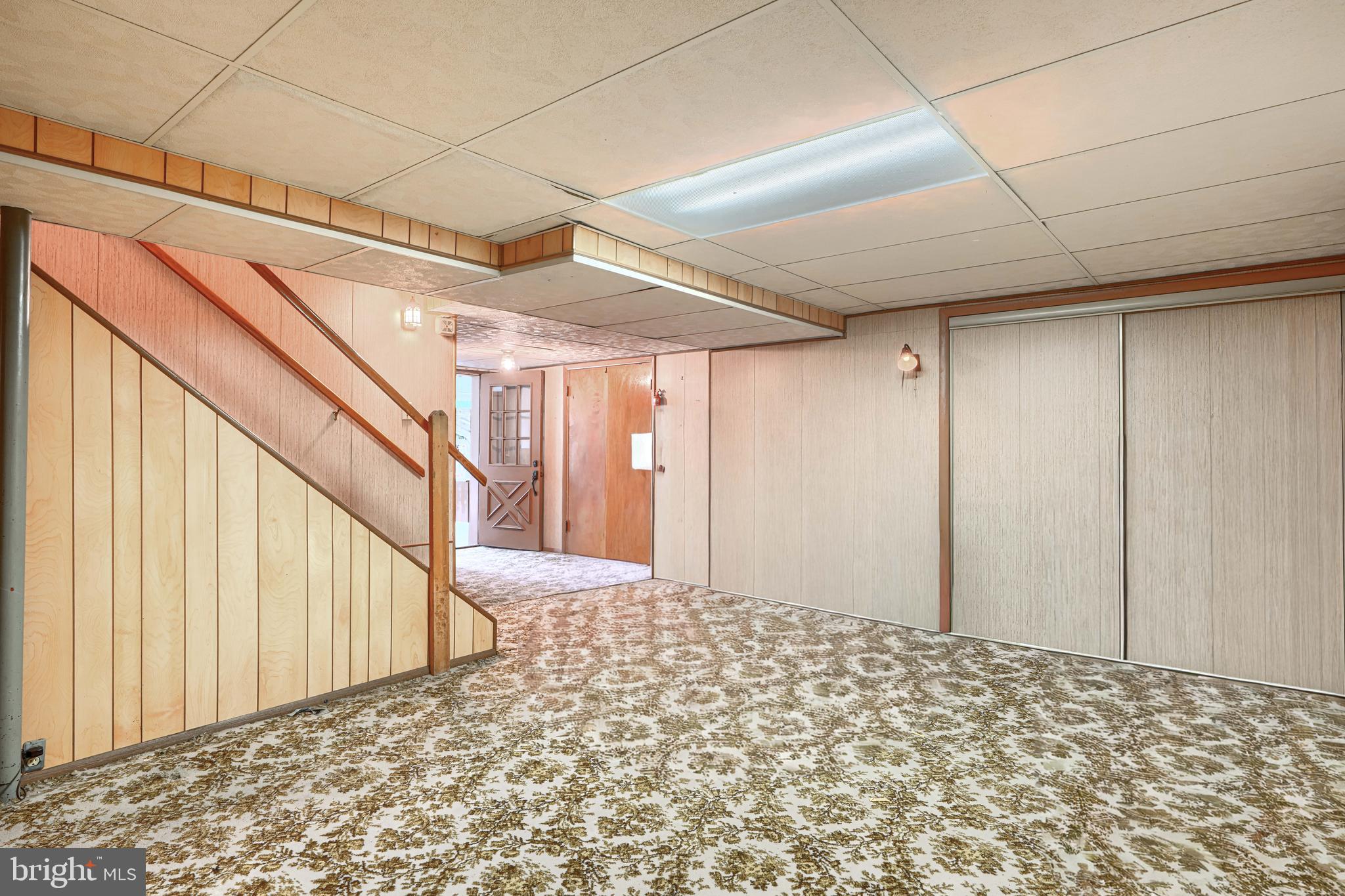 EDGE MEAD - Residential