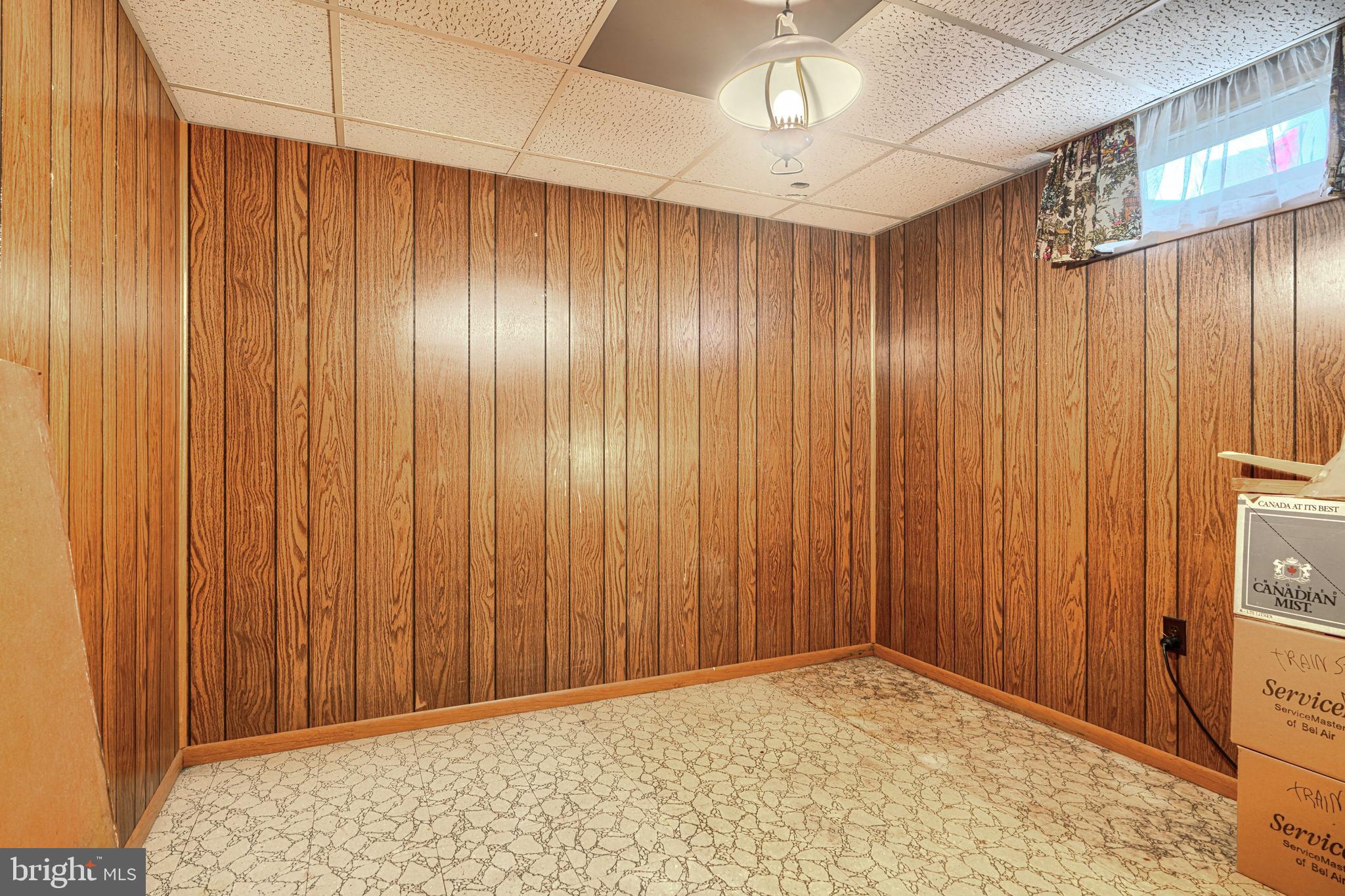 EDGE MEAD - Residential