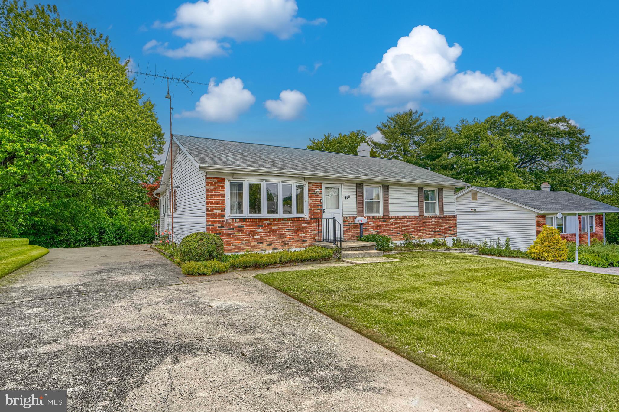 EDGE MEAD - Residential