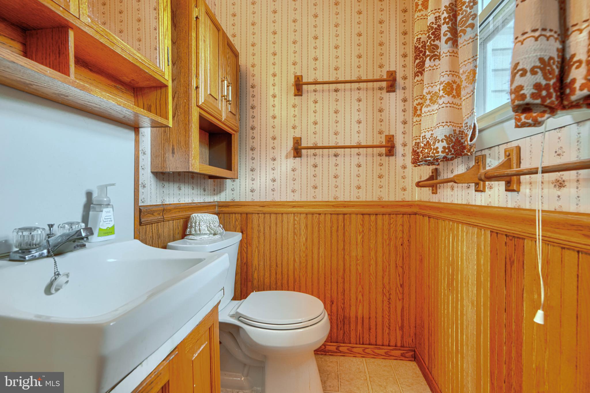 EDGE MEAD - Residential