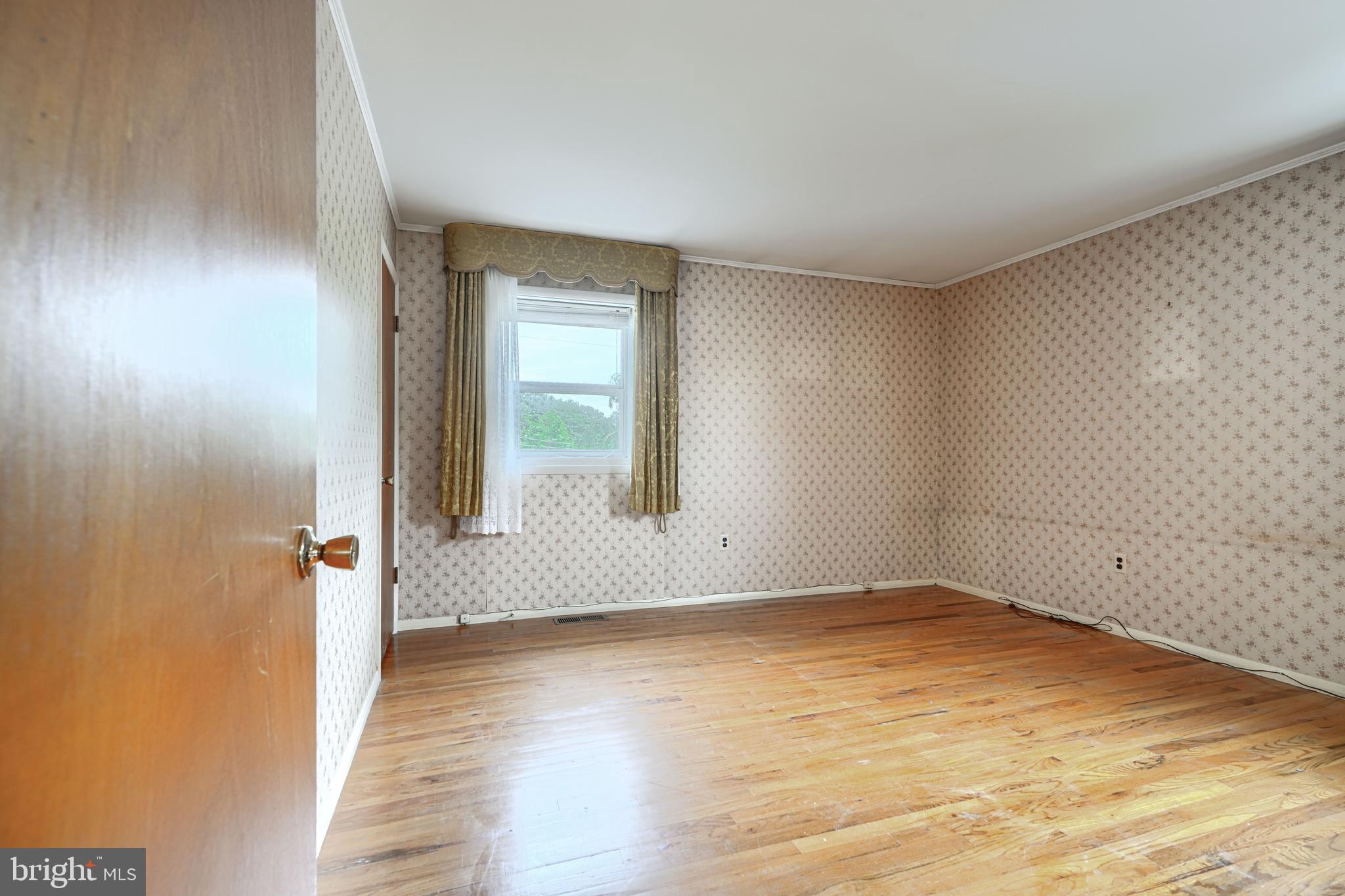 EDGE MEAD - Residential