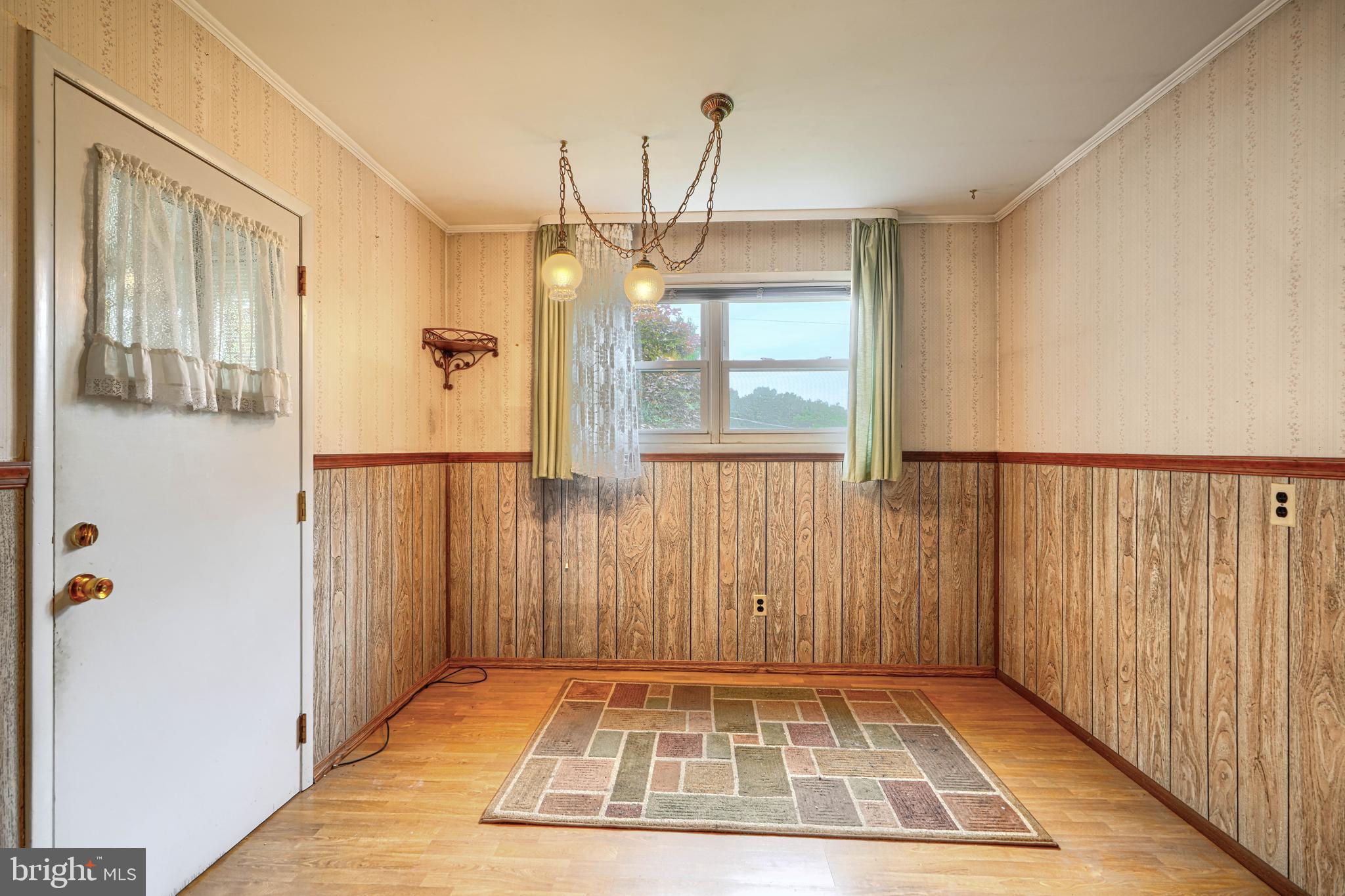 EDGE MEAD - Residential